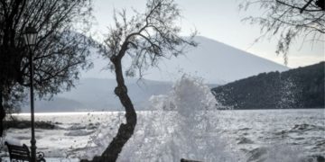Καιρός: Ραγδαία επιδείνωση από την Κυριακή με καταιγίδες,χαλάζι και κρύο – Ποιες περιοχές επηρεάζονται