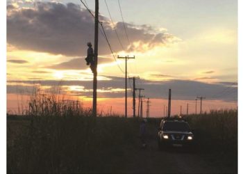 Ευχαριστήρια δήλωση του Κωστή Χατζηδάκη στους εργαζόμενους του ΑΔΜΗΕ και του ΔΕΔΔΗΕ