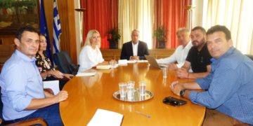 Να αναγράφεται σαφώς τόσο η χώρα προέλευσης όσο και η ημερομηνία παραγωγής των αλιευμάτων στα συνοδευτικά έγγραφα.