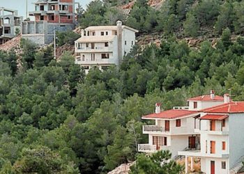 ΥΠΕΝ: Τροπολογία για μια συνολική και σύγχρονη λύση  στο θέμα των αυθαιρέτων