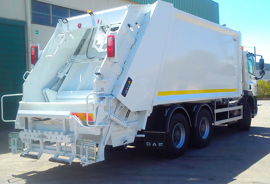 40 εκατ. ευρώ σε 266 Δήμους για αναβάθμιση υπηρεσιών καθαριότητας