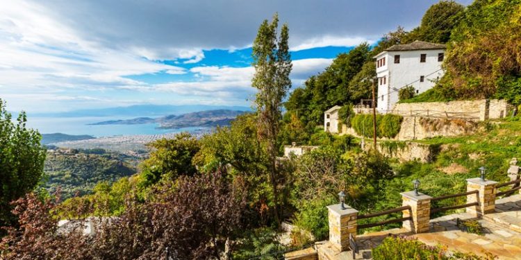 «Εργοτάξιο» το οδικό κύκλωμα Πηλίου με έργα αποκαταστάσεων ύψους 30 εκατ. ευρώ