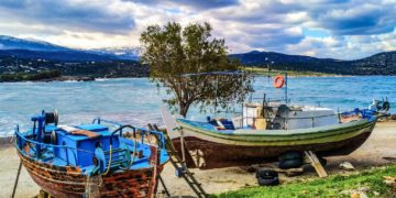 Κατεπείγουσα επιστολή του ΥπΑΑΤ στο Υπουργείο Οικονομικών  για την ενίσχυση των παράκτιων αλιέων