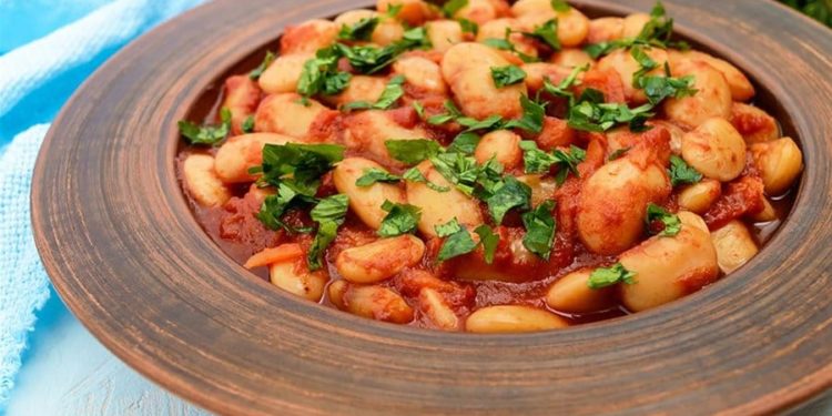 Μαγειρεύουμε παραδοσιακά με Ελληνικά και τοπικά προϊόντα!