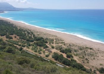 ΣΥΡΙΖΑ: Η κυβέρνηση οφείλει να στηρίζει το φυσικό κεφάλαιο της χώρας.