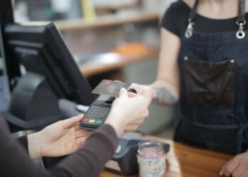 Ξοδέψτε έξυπνα και ελαφρύνετε το εκκαθαριστικό σας