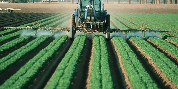 Από την Υποδιεύθυνση Οικονομικής Αστυνομίας Βορείου Ελλάδος εξαρθρώθηκε κύκλωμα που διακινούσε παράνομα φυτοφάρμακα