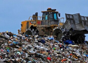 “Καύση και ιδιωτικοποίηση με υψηλό κόστος για τους πολίτες και τους Δήμους το “όνειρο θερινής νυκτός” της ΝΔ για τα απορρίμματα.”