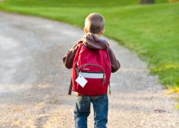 Τα σχολεία θα ανοίξουν για…όλους;