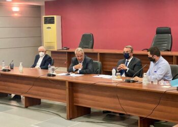 Αυτοψία Μάκη Βορίδη στην Εύβοια: Προτεραιότητα στην αποκατάσταση της παραγωγικής διαδικασίας