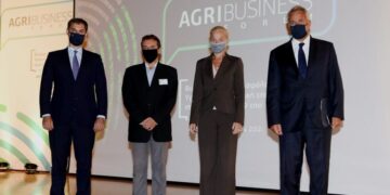 Ο πρωτογενής τομέας σε πρώτο πλάνο