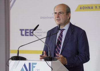 Κ. Χατζηδάκης: Η στήριξη των ΑΠΕ δεν θα επιβαρύνει καταναλωτές και επιχειρήσεις – Θα βρούμε δίκαιη λύση μετά από διάλογο