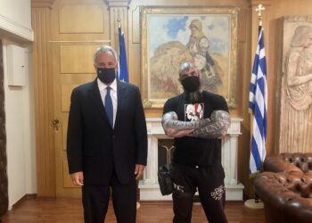 Βορίδης: Μετατρέπει το αδίκημα βασανισμού των ζώων σε κακούργημα