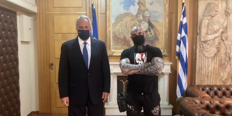 Βορίδης: Μετατρέπει το αδίκημα βασανισμού των ζώων σε κακούργημα