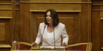 Βέττα Καλλιόπη: «Η κυβέρνηση οφείλει άμεσα να στηρίξει τους καλλιεργητές πατάτας στην ΠΕ Κοζάνης».