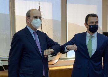 Δηλώσεις Κωστή Χατζηδάκη-Κώστα Σκρέκα κατά την τελετή παράδοσης-παραλαβής στο ΥΠΕΝ