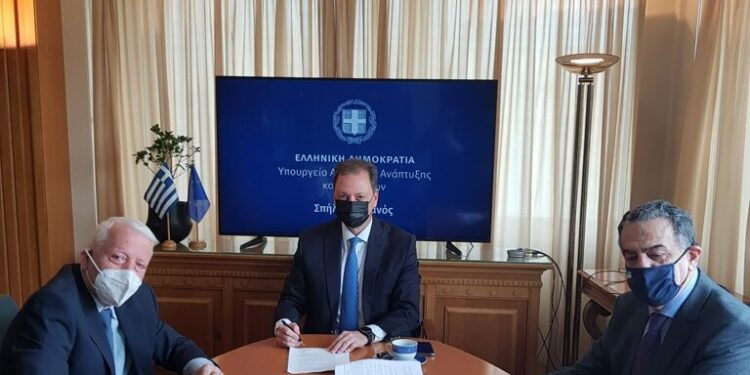 Υπεγράφη από Λιβανό – Μουτζούρη η προγραμματική σύμβαση για το Διαχειριστικό Σχέδιο της Περιφέρειας Β. Αιγαίου ύψους 872.235 ευρώ