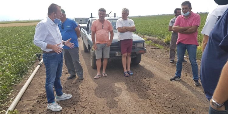 Αυτοψία Κόκκαλη στις πληγείσες περιοχές των Φαρσάλων: Μονόδρομος η άμεση ενίσχυση των πληγέντων