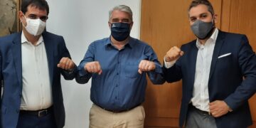 Συνάντηση Κεδίκογλου – Χαραλάμπους με θέμα το δίκτυο υδατοδρομίων