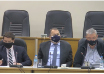 Λιβανός: Οι μεταρρυθμίσεις μας ξεβολεύουν το σύστημα, αλλά η κυβέρνηση θα προχωρήσει