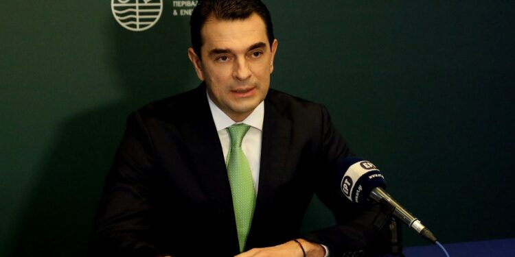 Κώστας Σκρέκας: «Υπερδιπλασιάζεται η επιδότηση στους λογαριασμούς ηλεκτρικής ενέργειας σε όλα τα νοικοκυριά»