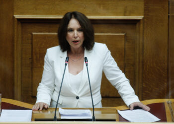 Καλλιόπη Βέττα: Οι αγρότες και οι κτηνοτρόφοι της χώρας είναι ανάστατοι με την υποχρηματοδότηση, τις καθυστερήσεις και τις ολιγωρίες της κυβέρνησης