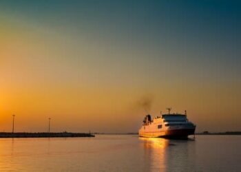 Κοινή πρωτοβουλία Πλακιωτάκη – Μακρή για εκπτώσεις στα ακτοπλοϊκά μόνιμων και αναπληρωτών εκπαιδευτικών