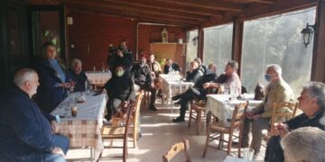 Επίσκεψη της Ολυμπίας Τελιγιορίδου στα Τρίκαλα και συζήτηση με αγρότες για θέματα που τους αφορούν