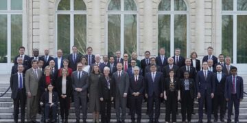 Υπουργική Σύνοδος του Διεθνούς Οργανισμού Ενέργειας (ΔΟΕ) στο Παρίσι