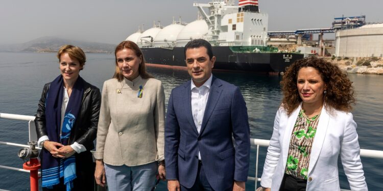 Το ολοκληρωμένο σχέδιο για την ενεργειακή ασφάλεια της χώρας παρουσίασε ο ΥΠΕΝ, Κώστας Σκρέκας, στην Επίτροπο Ενέργειας της Ε.Ε., Kadri Simson