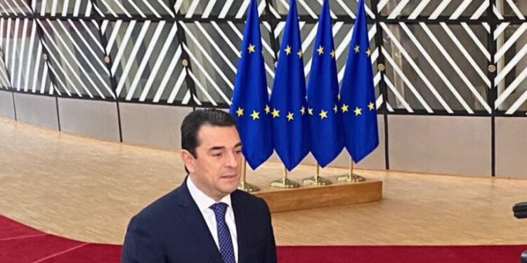 Κώστας Σκρέκας: «Έχουμε φτάσει στο σημείο μηδέν. Η Ε.Ε. πρέπει να αναλάβει τις ευθύνες της»