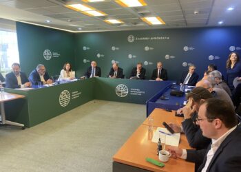 Καλλιόπη Βέττα: “Χωρίς καμία ουσιαστική εξέλιξη η συνάντηση για την τηλεθέρμανση”