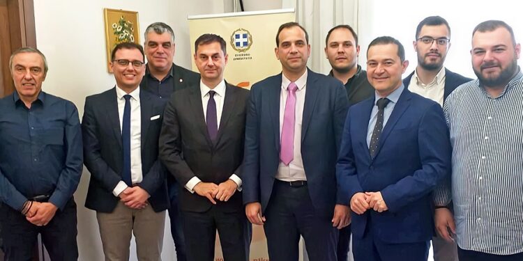 Χάρης Θεοχάρης στη Θεσσαλονίκη: Ως τις 29 Φεβρουαρίου η προμήθεια POS