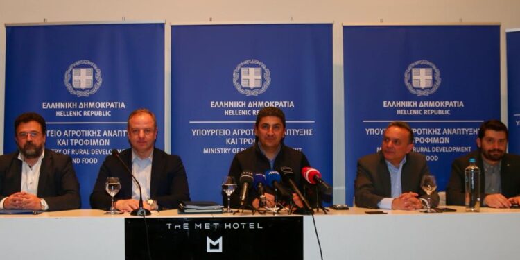 Λ. Αυγενάκης: Μέτρα για τη δομική αναδιάρθρωση του πρωτογενούς τομέα