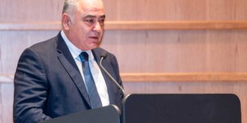 Γ. Χατζηθεοδοσίου: Ναι στην αύξηση του κατώτατου, αλλά χωρίς ελάφρυνση βαρών των ΜμΕ, ο λογαριασμός δεν βγαίνει