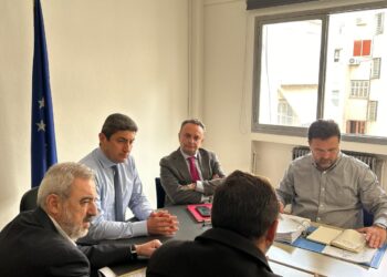 Συνάντηση Αυγενάκη με κτηνοτρόφους της Αταλάντης για την ευλογιά στα αιγοπρόβατα