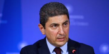 ΥπΑΑΤ: Ανησυχία για την κατάσταση στη Μέση Ανατολή