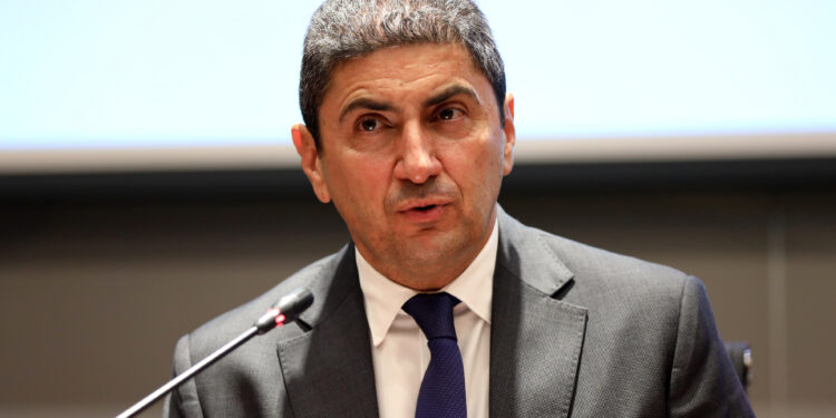 Επίσημη επίσκεψη ΥπΑΑΤ Λευτέρη Αυγενάκη στο Πεκίνο