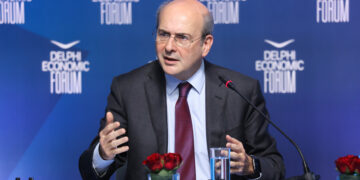 Κ. Χατζηδάκης: Ενίσχυση εισοδημάτων και μειώσεις φόρων συνολικού ύψους 870 εκατ. ευρώ στον προϋπολογισμό του 2025