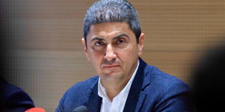 Αυγενάκης : Απλοποιείται η διαδικασία καταβολής «πρόσθετων τελών» στους γεωτεχνικούς